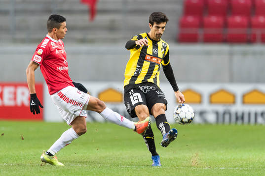 Häckens Nikola Gulan och Kalmars Romario Pereira Sipiao