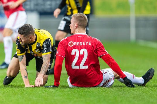 Häckens Joona Toivio och Kalmars Alexander Ahl Holmström