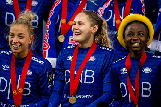 Rikke Bogetveit Nygaard, Andrine Tomter and Ajara Njoya of