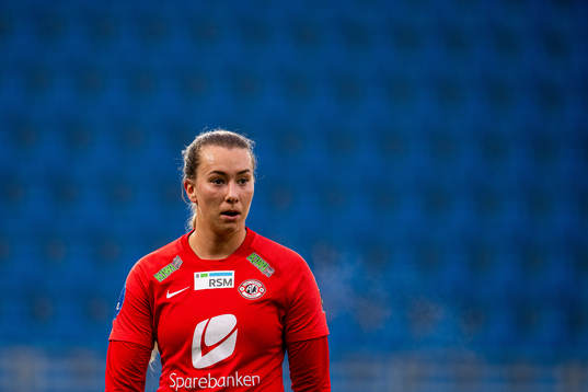 Katarina Sunde of Arna-Bjørnar