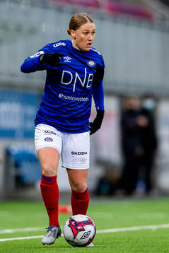 Catherine Bott of Vålerenga
