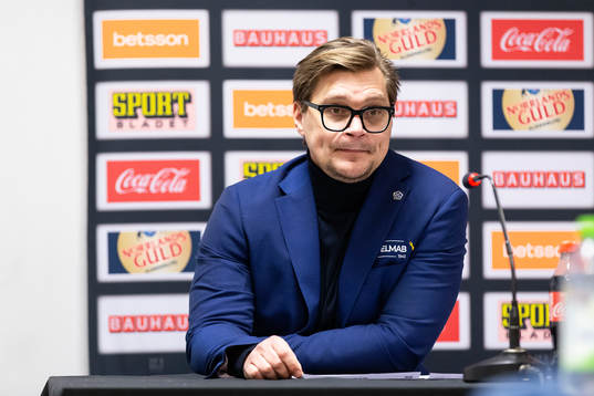 Leksands tränare Björn Hellkvist på presskonferensen