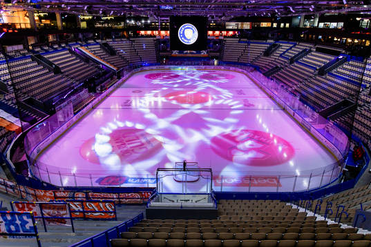 Interör vy från Vida arena före ishockeymatchen i SHL