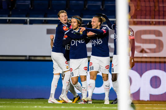 Lars-Jørgen Salvesen of Strømsgodset celebrates