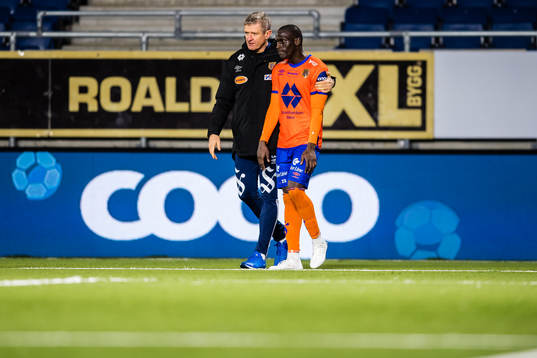 Lars Arne Nilsen, head coach of Aalesund, and Mamadou Diaw