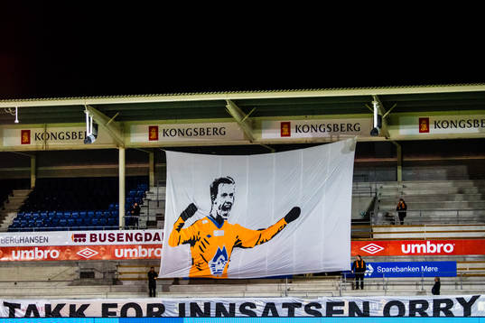 Tifo of Peter Orry Larsen of Aalesund