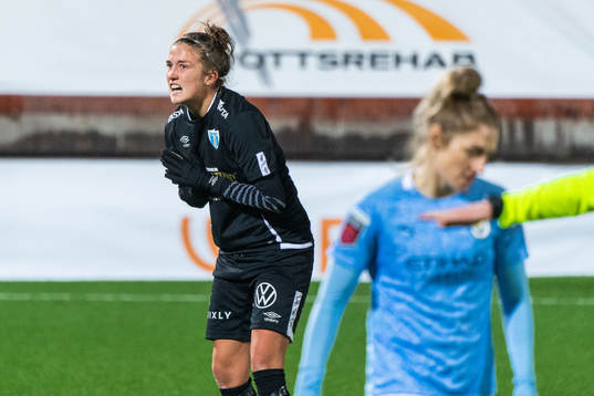 Filippa Angeldal of Göteborg looks dejected