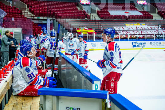 Oskarshamns Rickard Palmberg och Fredrik Olofsson deppar