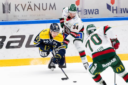 s Anton Wedin och Frölundas Theodor Lennström