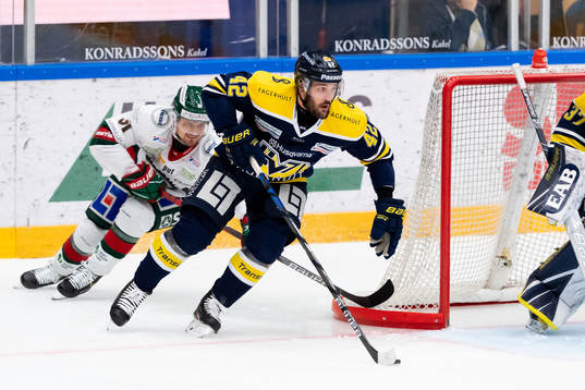 s Niklas Arell
