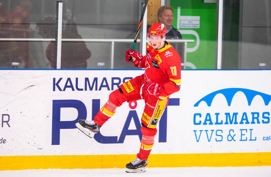 Kalmars Robin Sundman jublar