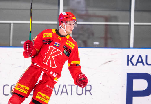 Kalmars Robin Sundman jublar