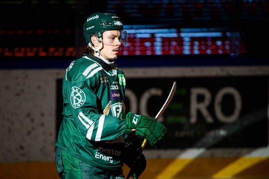 Färjestads Joakim Nygård jublar 1-1