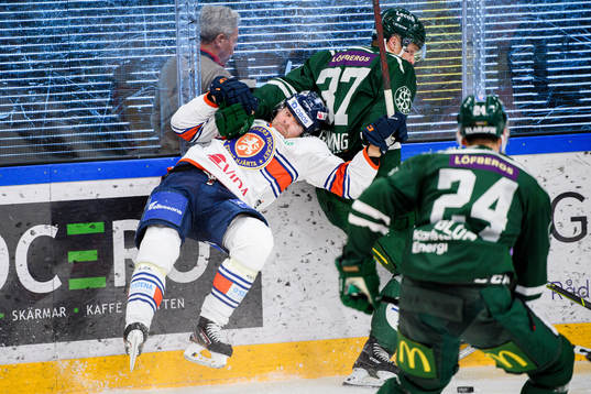 Växjös Emil Forslund och Färjestads Adam Ginning