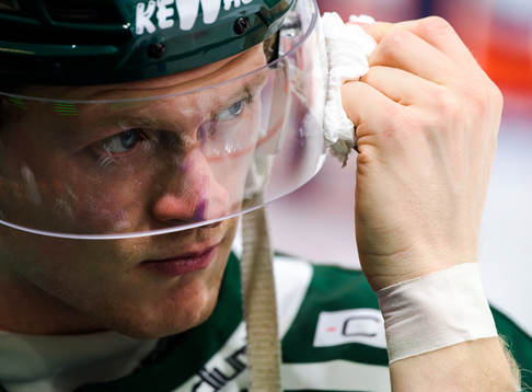 Färjestads Linus Arnesson
