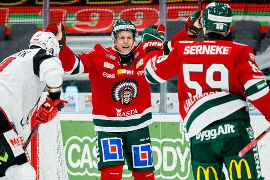 Frölundas Max Friberg jublar