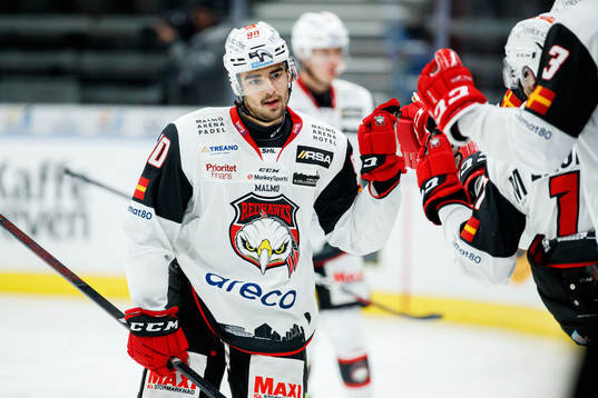 Malmö Redhawks Joseph Veleno jublar