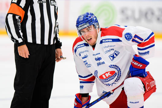 Oskarshamns Joakim Thelin har ont
