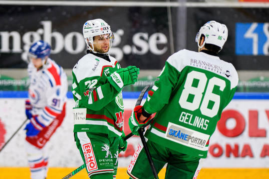 Rögles Daniel Zaar och Eric Gelinas jublar