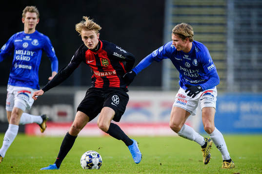 Brommapojkarnas Oskar Fallenius och Trelleborgs Niklas
