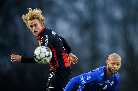 Brommapojkarnas Axel Wallenborg och Trelleborgs Salif
