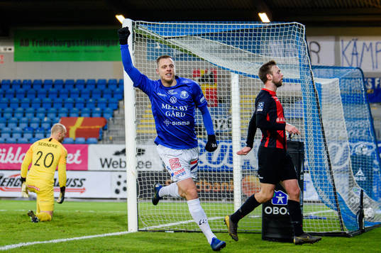 Trelleborgs Mattias Håkansson jublar