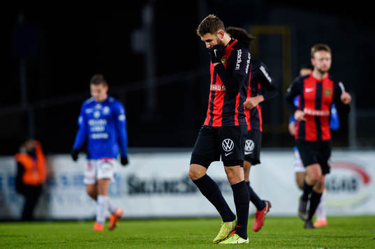 Brommapojkarnas Ali Suljic deppar