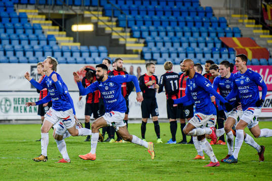 Trelleborgs spelare jublar
