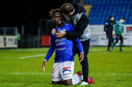 Trelleborgs Fatawu Safiu jublar