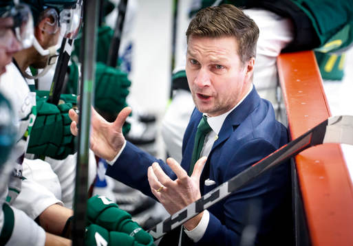 Färjestads huvudtränare Johan Pennerborn