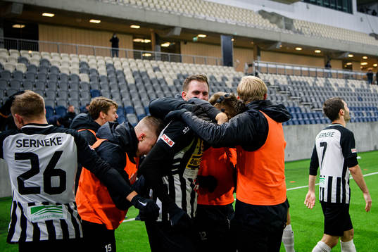 Landskronas spelare jublar