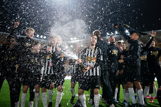Landskronas spelare jublar