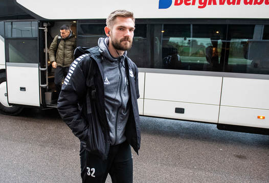 Kalmars målvakt Lucas Hägg Johansson anländer