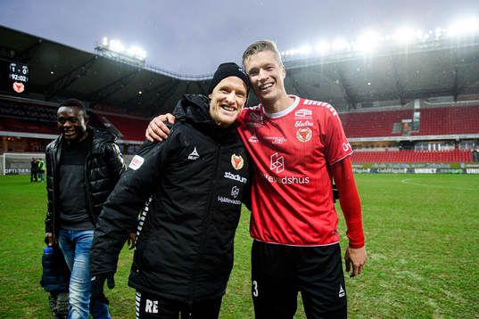 Kalmars assisterande tränare Rasmus Elm och Viktor Elm