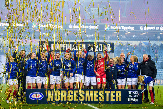 Jack Majgaard Jensen, head coach, Tine Karstensen, Emilie