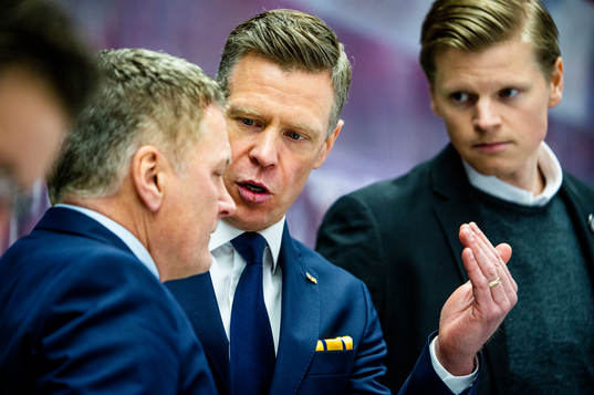 s assisterande tränare Stephan ”Lillis” Lundh och