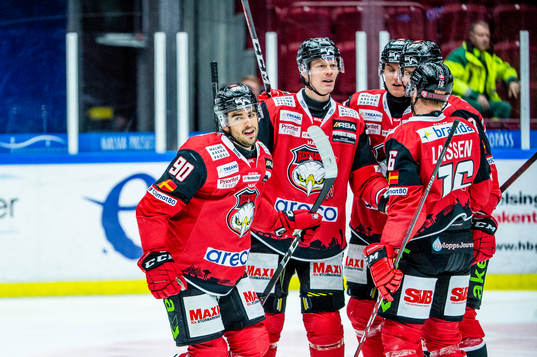 Malmö Redhawks Joseph Veleno jublar