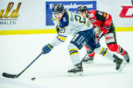 s Lias Andersson mot Malmö Redhawks Johan Olofsson