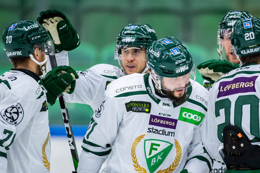 Färjestads Jesse Virtanen jublar