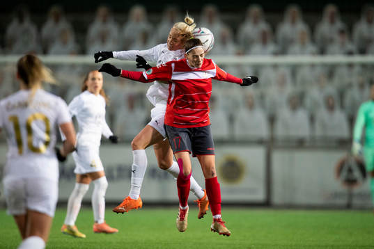 Rosengårds Caroline Seger and Lanchkhti Natela Tsotseria
