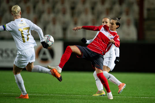 Rosengårds Caroline Seger and Lanchkhti Khatia Chkonia