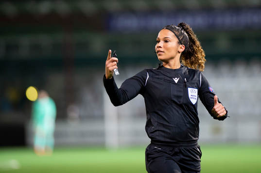 Referee Shona Shukrula
