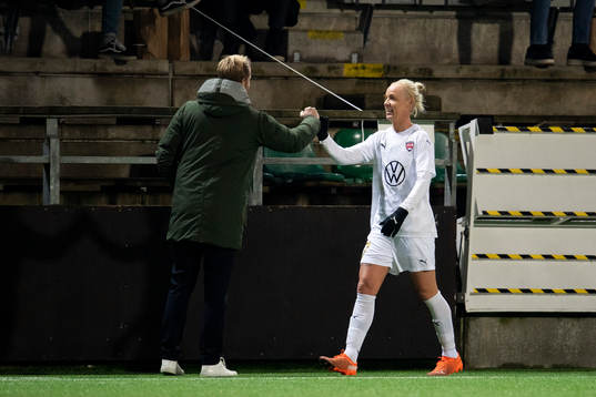 Rosengårds coach Jonas Eidevall and Caroline Seger
