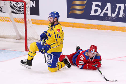 Jacob Berglund of Sweden and Andrei Kuzmenko of Russia