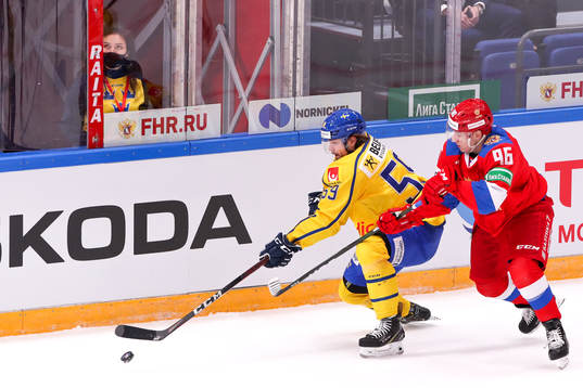Linus Johansson of Sweden and Andrei Kuzmenko of Russia
