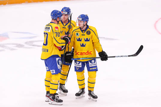 Dennis Rasmussen , Magnus Pääjärvi and Lawrence Pilut of