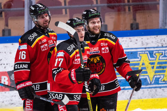 Luleås Isac Brännström jublar