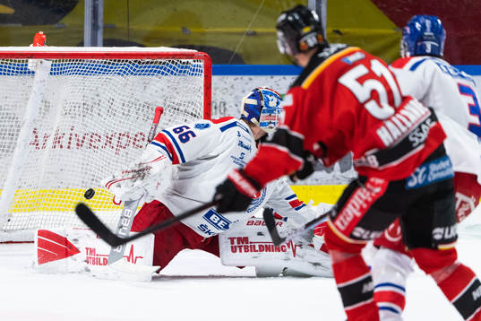 Luleås Filip Hållander sätter 5-4