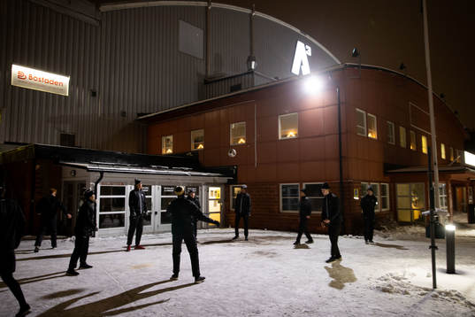 AIK värmer upp