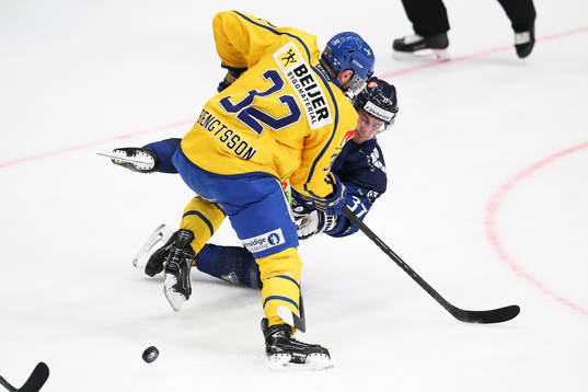 Lukas Bengtsson of Sweden and Mikael Ruohomaa of Finland